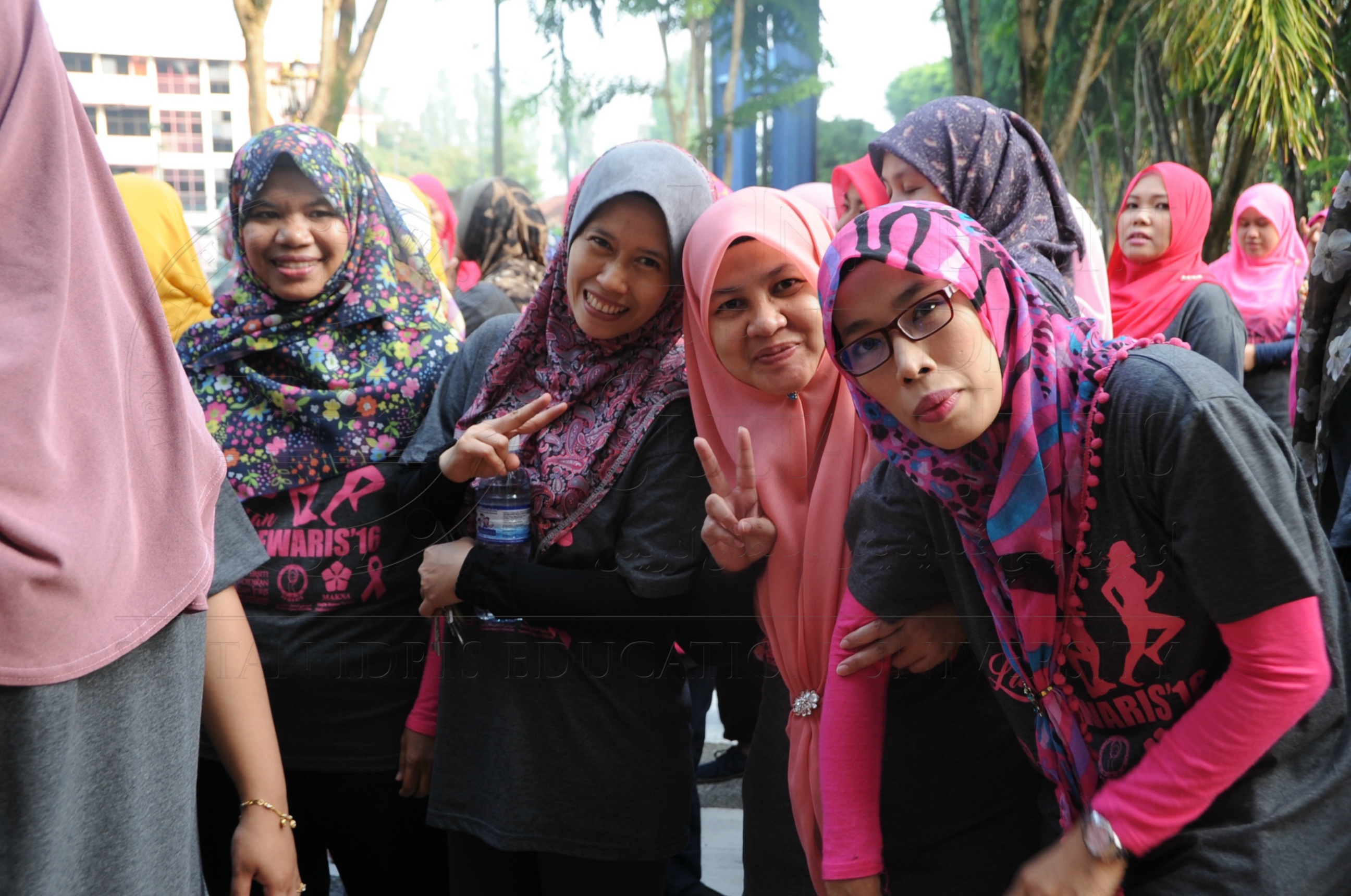 PRO 16 69 Karnival Pewaris 2016   UPSIHAS 8192